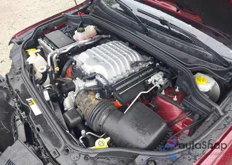 2018 Jeep Grand Cherokee Trackhawk 4X4 from USA, damaged, VIN 1C4RJFN9XJC223550